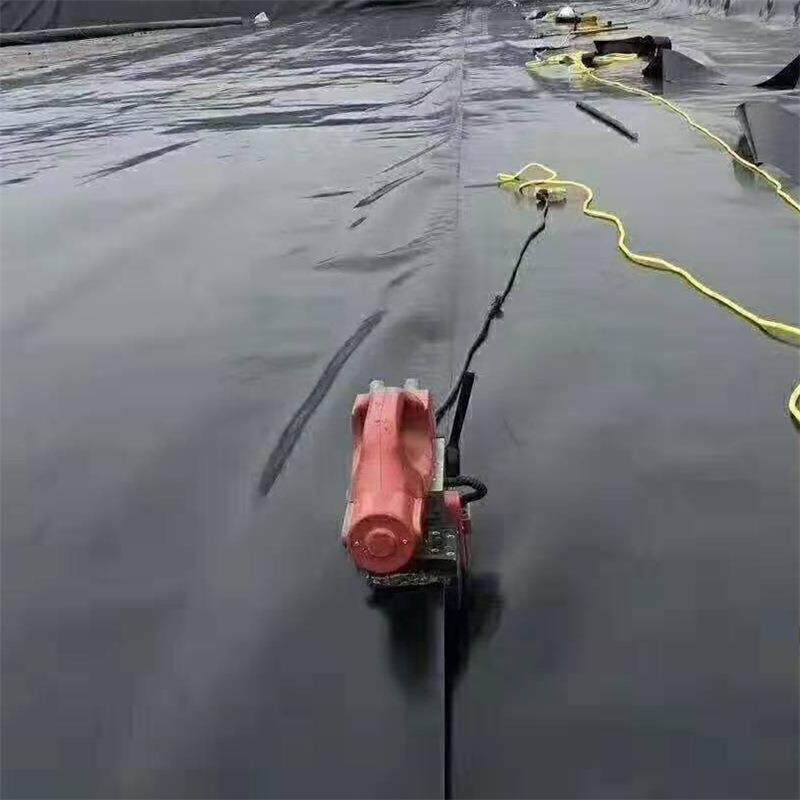 鱼塘荷塘防渗膜水产养殖用黑色hdpe加厚土工膜蓄水池水库防水膜