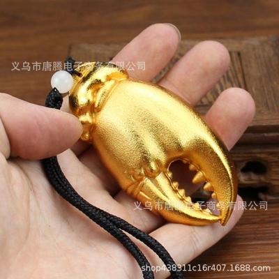手中有钱手把件纯铜招米手里有钳螃蟹钳手上有钱黄铜摆件把玩礼品