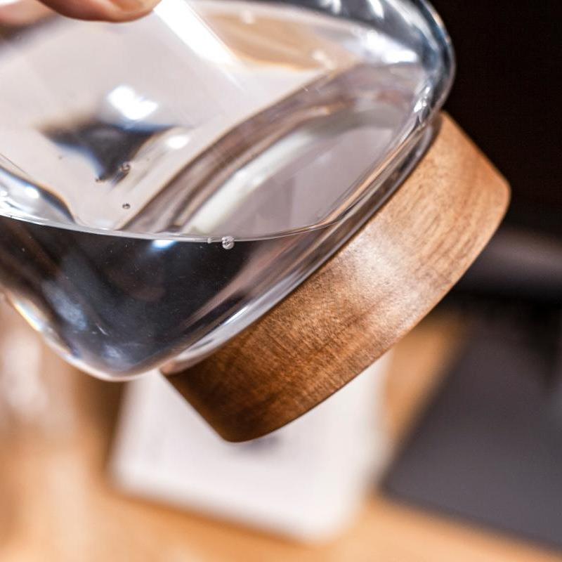 7YX直径13cm特大号螺纹玻璃密封罐木盖青梅荔枝泡酒瓶陈皮杂粮储