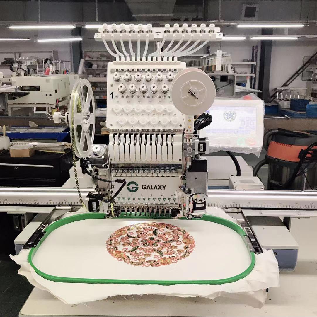 高速绣花机单头电脑刺绣机双头12头平绣帽绣成衣绣毛巾绣