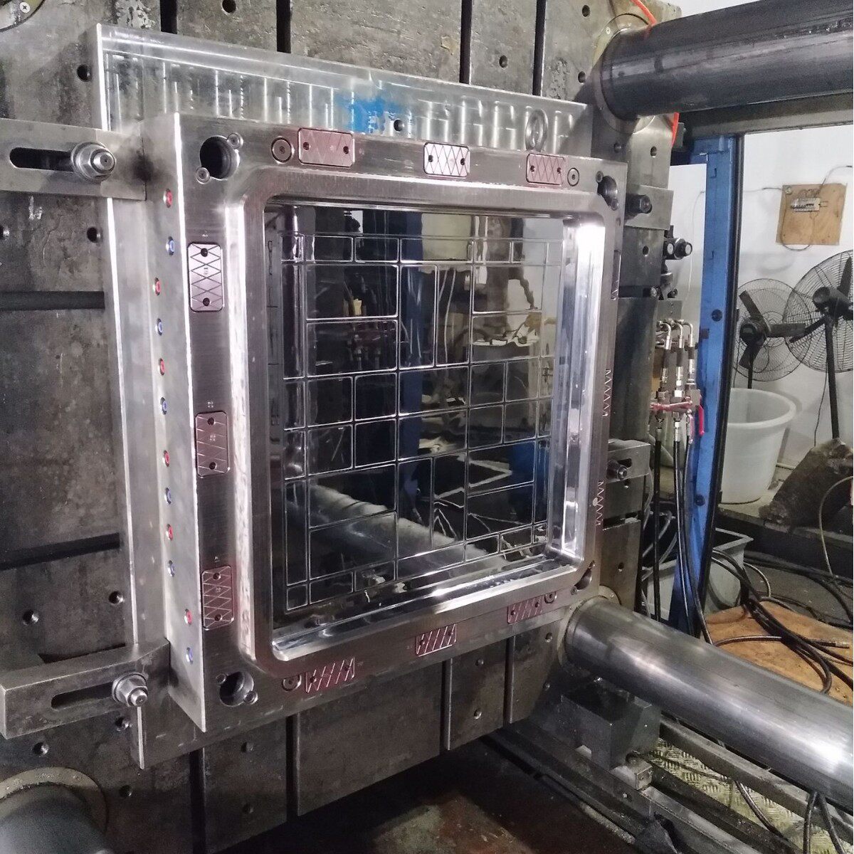 塑料储物盒箱周转箱筐模具折叠箱筐托盘一条龙服固定式模具