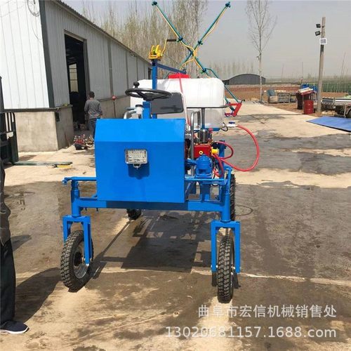 座驾式柴油打药车 红薯小麦花生打药机 农用小型三轮自走打药车