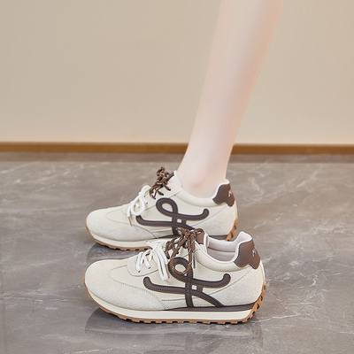 回力春季新款厚底内增高阿甘女鞋