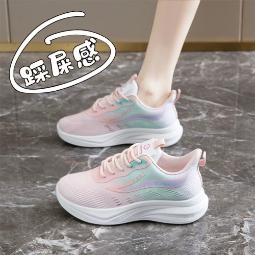 回力超轻减震软底运动鞋女