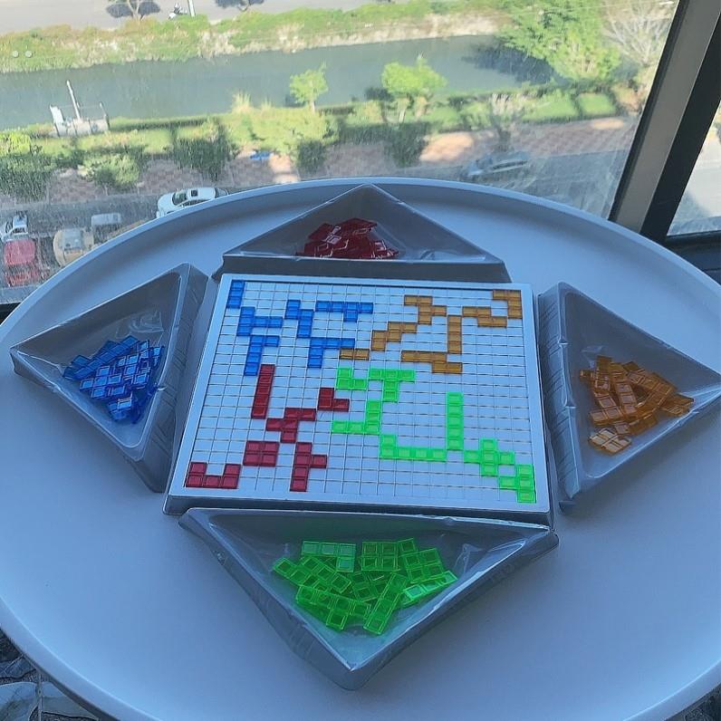 儿童益智玩具方格游戏俄罗斯方块角斗士四人棋桌面游戏4人版棋
