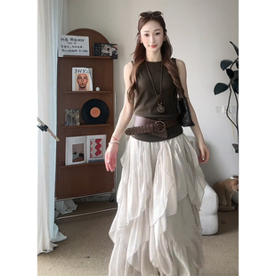 向晚意 STUDIO 春夏后背镂空辣妹纯欲背心荷叶边不对称半身裙套装