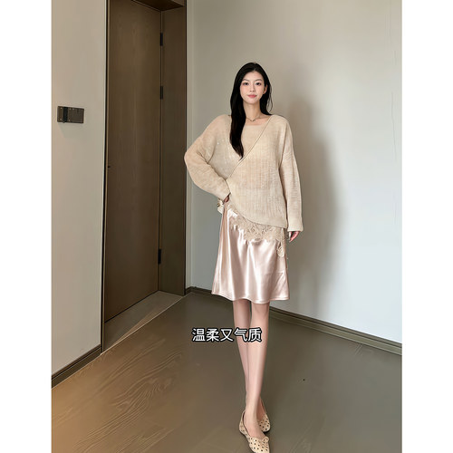 昕羽垚STUDIO 新款百搭亮片针织毛衣女轻奢绸缎设计感显瘦半身裙