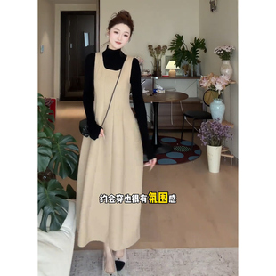 Wannvy Up 秋季氛围感穿搭套装高领长袖针织衫女背心连衣裙两件套