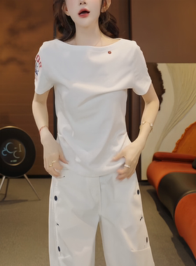 2026夏季新款白色字母印花