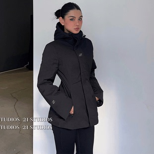 2024冬季滑雪服修身显瘦收腰连帽黑色羽绒服女短款小个子保暖外套