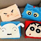 日系可爱卡通小新戴帽披风披肩懒人斗篷办公午睡珊瑚绒盖毯