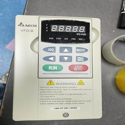 台达变频器VFD015B21A