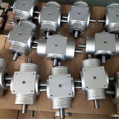 转速器HDA/HDF/HD09直角转向器齿轮转向箱伞齿轮换向器十字齿轮