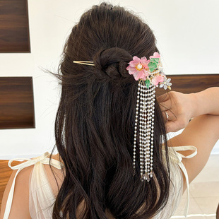 高级感古典国风珍珠花朵流苏发簪新中式发钗簪子新款盘发头饰品女