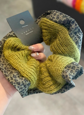 韩国创意设计感针织显白果绿豹纹包边肥肠圈温柔软糯毛绒头绳发圈