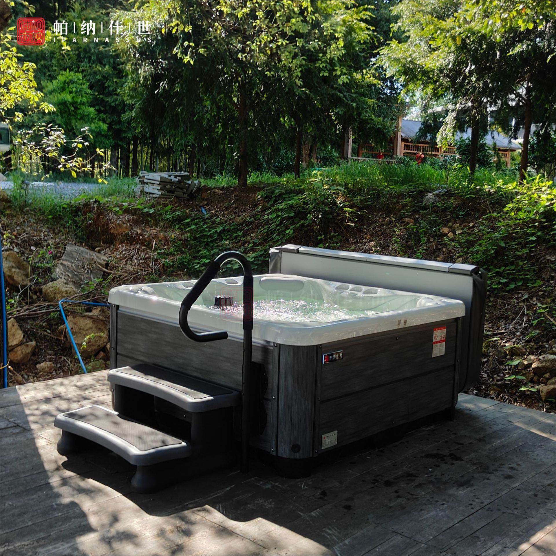 户外按摩浴缸酒店民宿桑拿房大型温泉浴缸智能远程管理冲浪浴缸