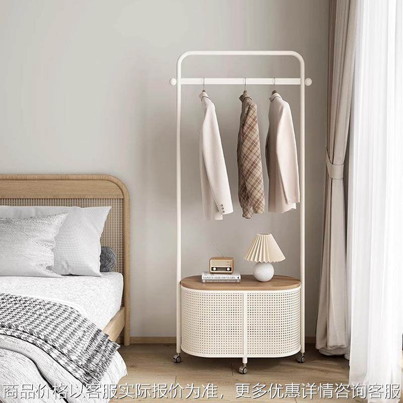 挂衣架落地式卧室衣帽架可移动衣架卧室挂衣架入户置物架带脏衣篮