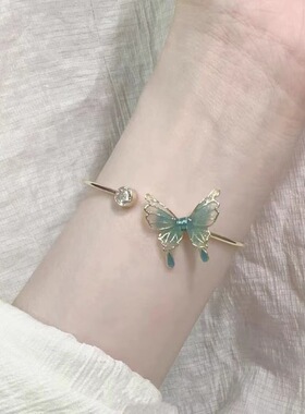 新中式绿色蝴蝶手镯2025小众设计感中国风气质饰品女闺蜜手饰新款