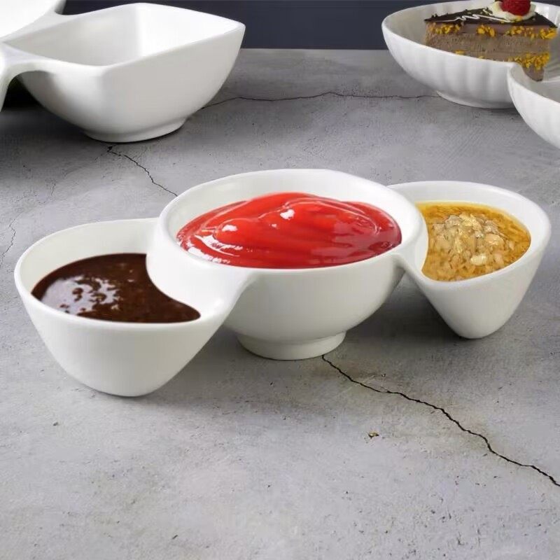 酱料碗连身碗陶瓷异形火锅三格盘调料蒜泥分格盘创意坚果点心盘子