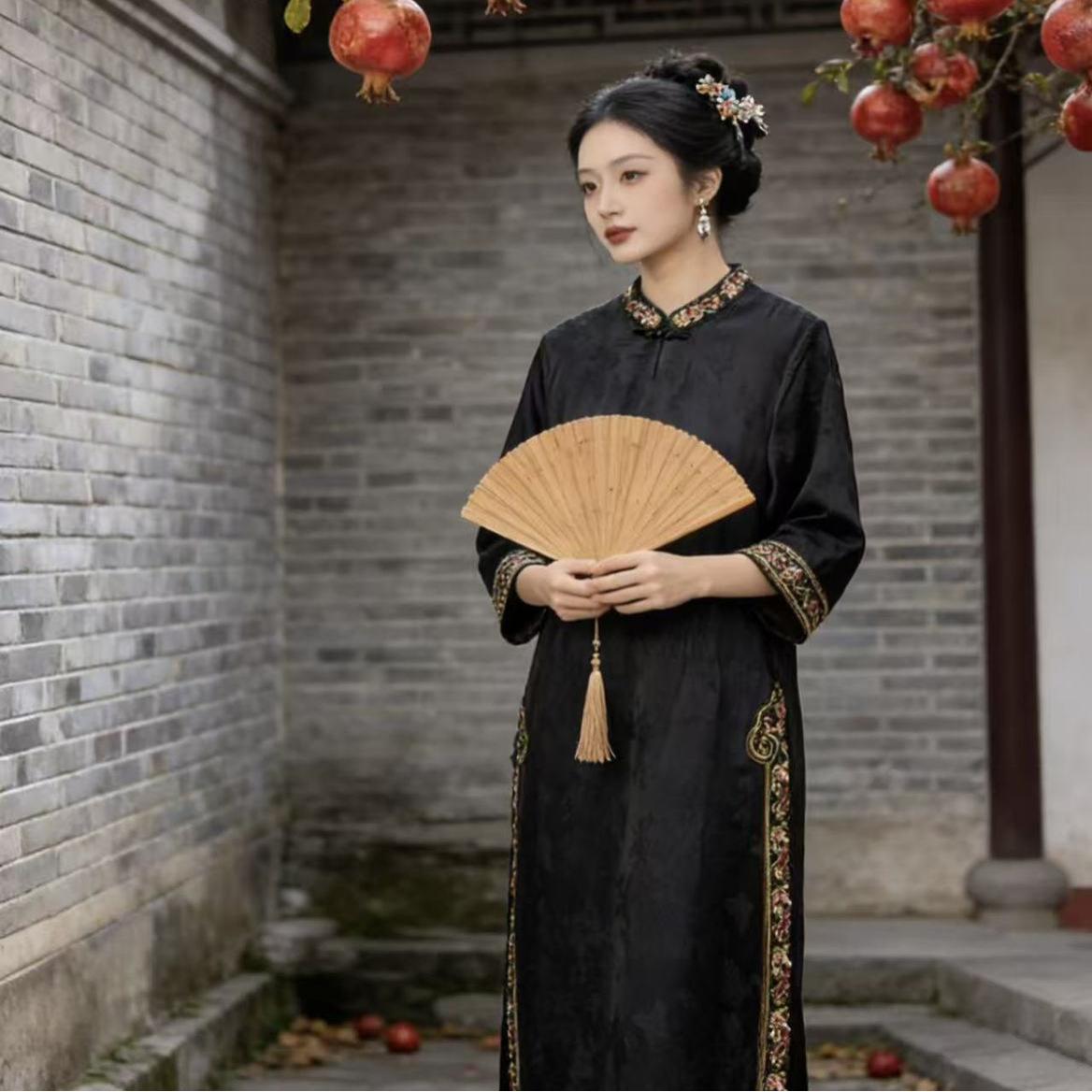 206新款新中式国风女装刺绣复古香云纱老料提花改良旗袍连衣裙子
