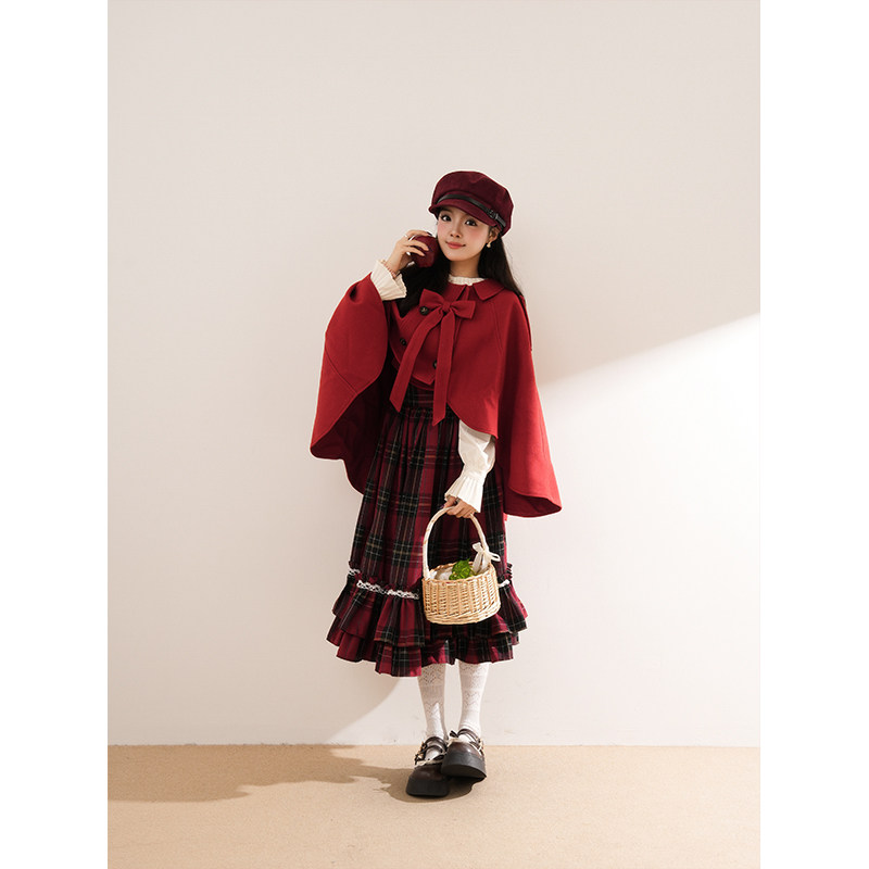2025年新款复古lolita千金感格子控连衣裙+斗篷+衬衫三件套女冬季