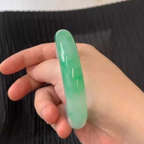 【9913人抢购中】“飘然”玉手镯