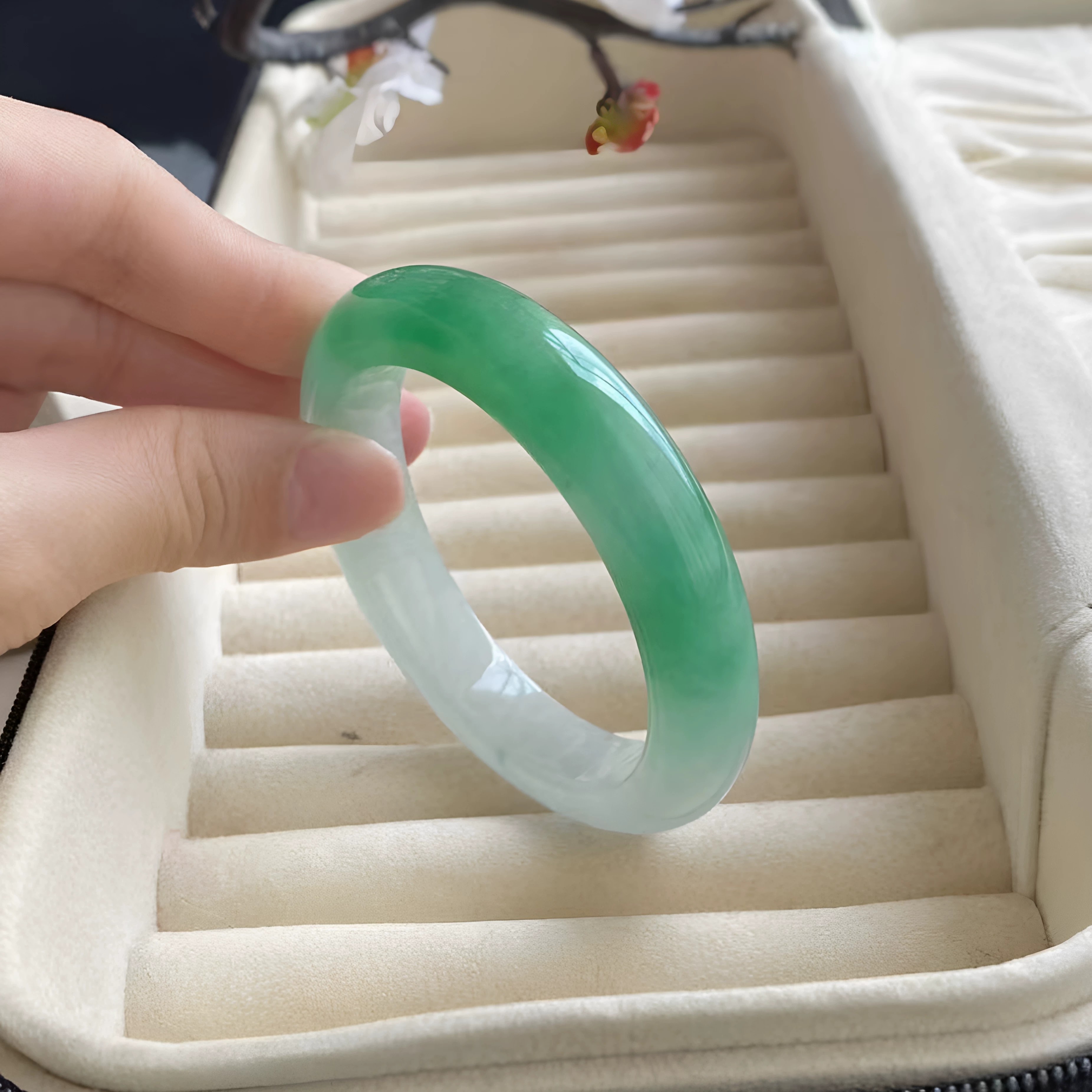 【8654人抢购中】"山青”玉手镯