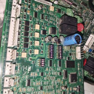 32GB500402 CEBD430416-13-RA 螺杆