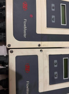 重庆川仪电磁流量计分体式 表头2个 表型号:ER130111