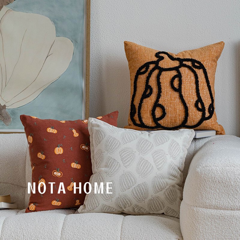南瓜抱枕套毛绒靠枕万圣节软装饰品Ins风腰枕可爱超软车载腰靠垫