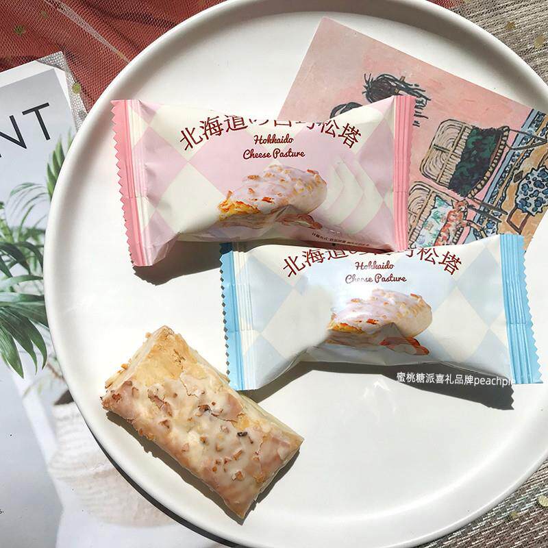 新货北海道白巧松塔夹心巧