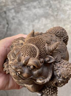 精雕沉香木雕招财三足牛角金蟾装饰品实木家居客厅办公桌面小摆件