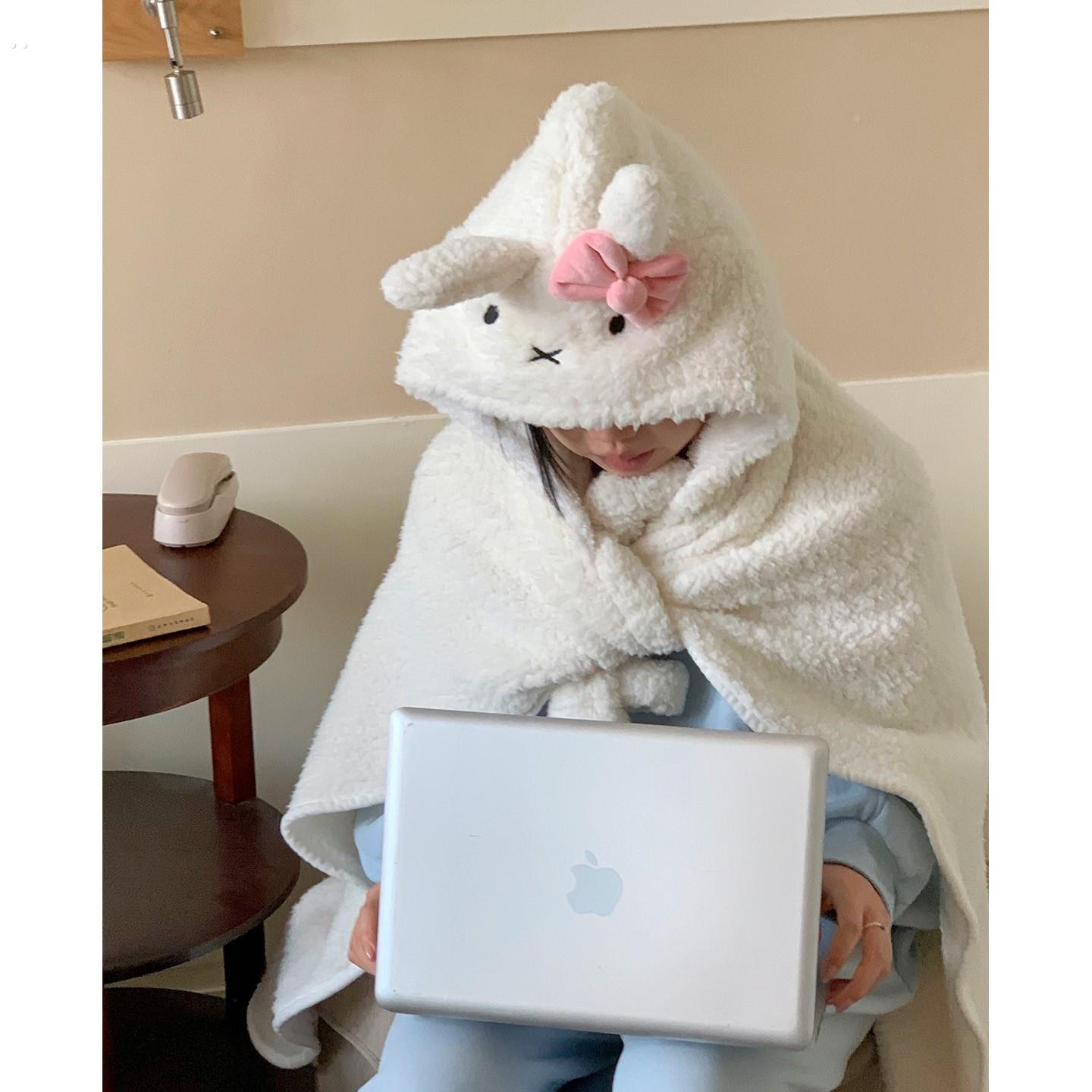 披肩毛毯办公室午睡带帽子披风斗篷秋冬季加厚可爱学生宿舍毯子