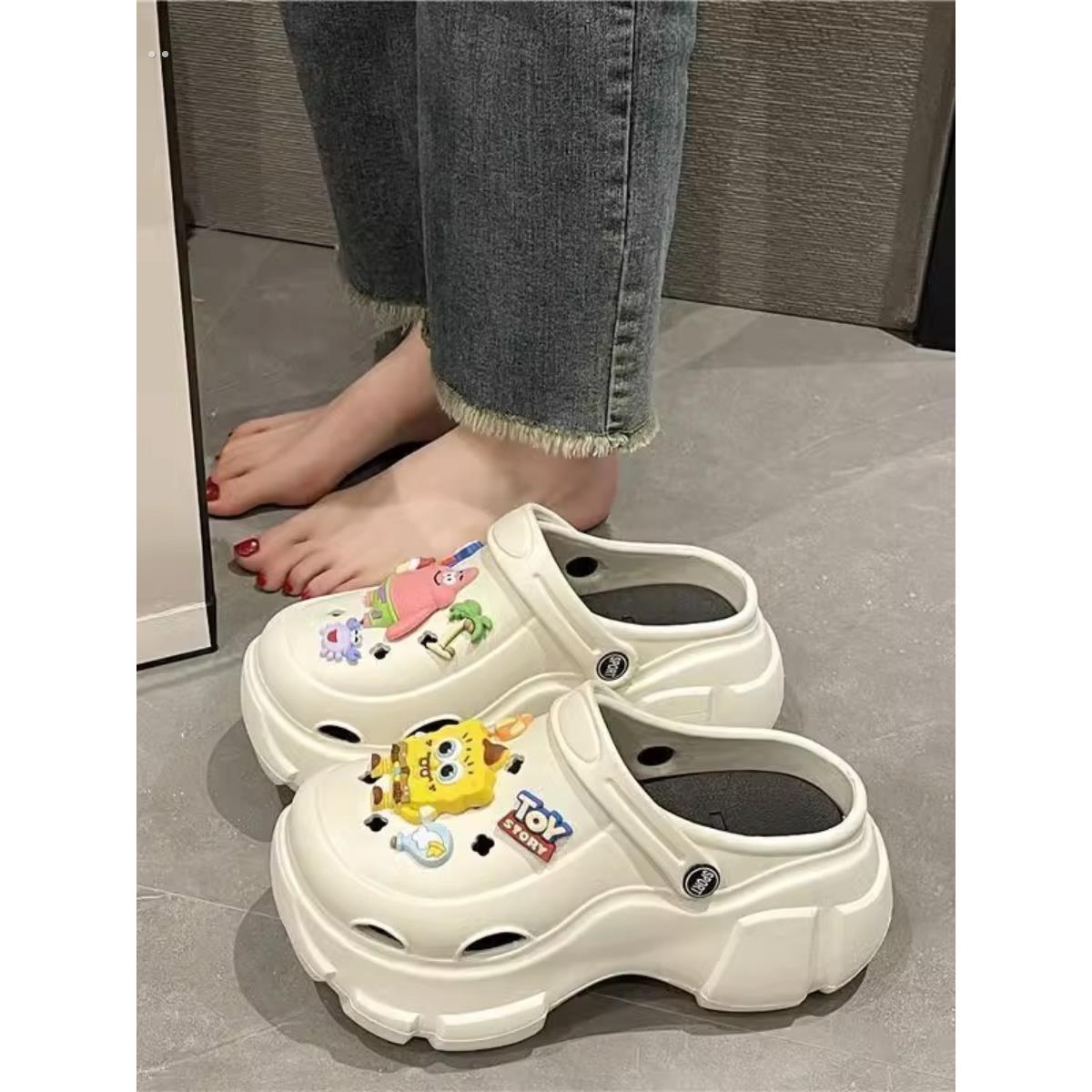 伊娃Croc女鞋2025新海滩厚底防滑海滨除臭剂凉鞋和拖鞋夏季外套