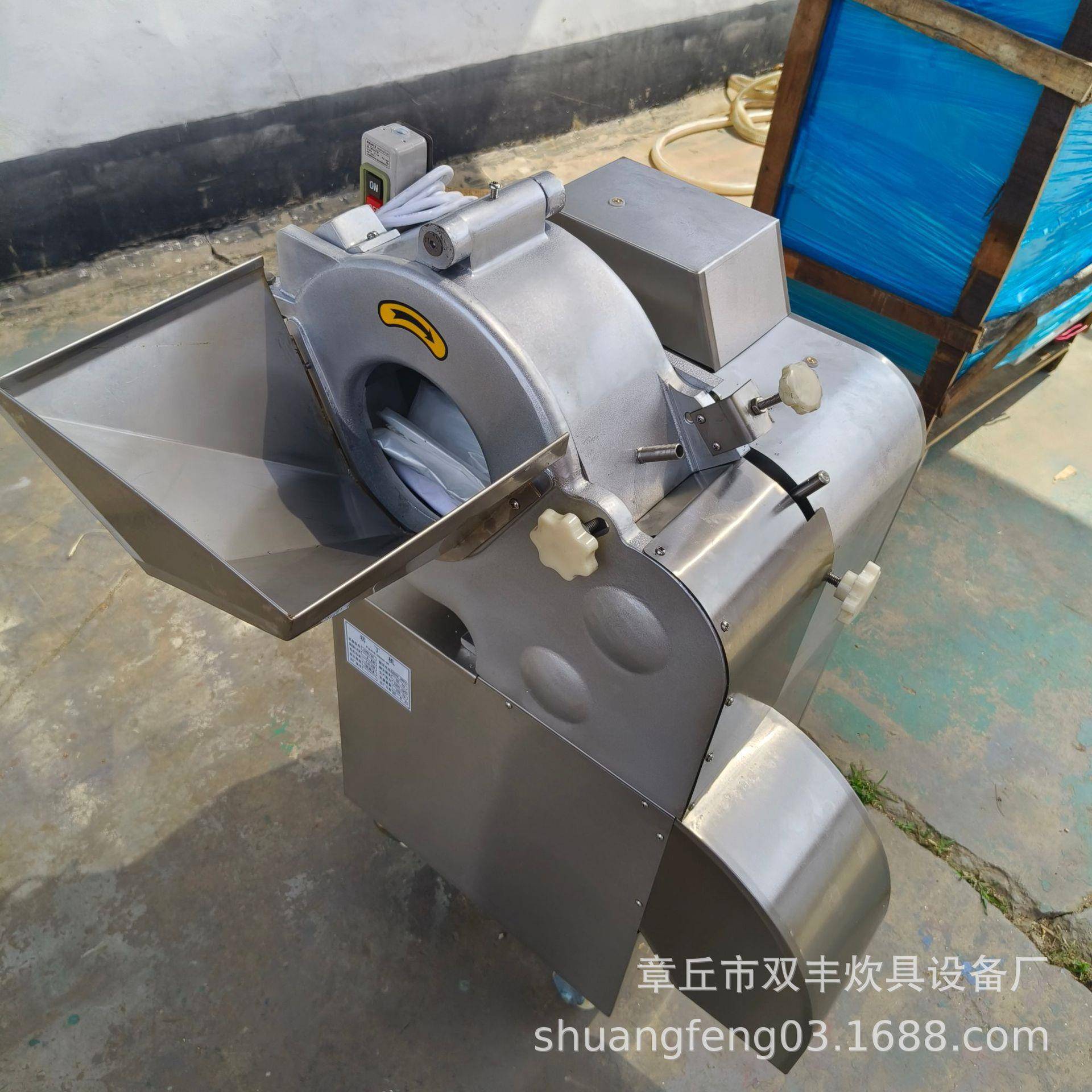 供应不锈钢切丁机100型号不锈钢切丁机草莓猕猴桃切丁机