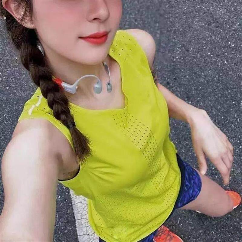户外运动背心女健身跑步无袖速干衣2026新款女马拉松透气排汗衫