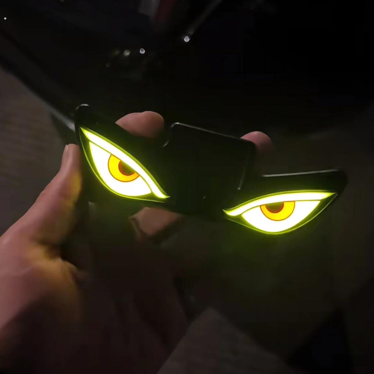 恶魔之眼眨眼车灯免接线摩托车防水警示灯闪动创意夜行表情灯男女