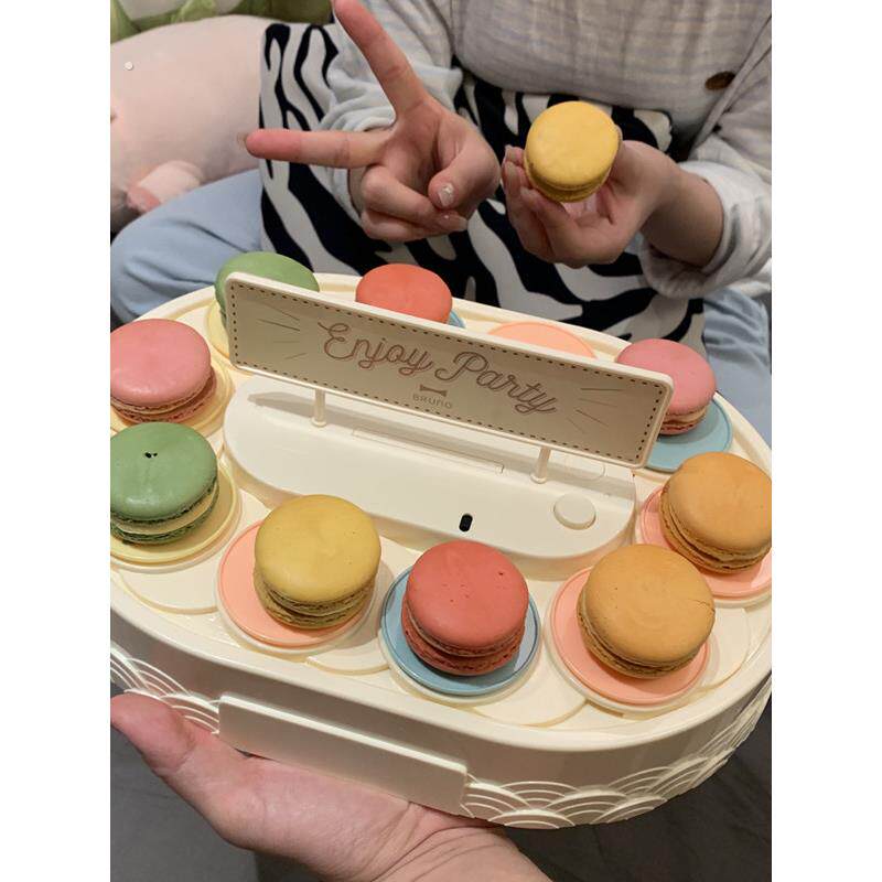 自动旋转甜品机旋转木马蛋糕台回转寿司机生日聚会蛋糕架可爱