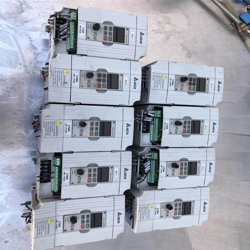 (森文设备)台达0.75kw变频器 VFD007M43B九台成色如图要的