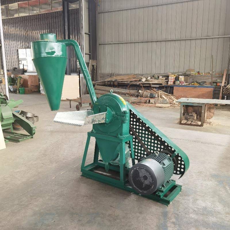 五谷杂粮自动粉碎机酿酒玉米高粱磨粉机自动除尘中药草破碎机