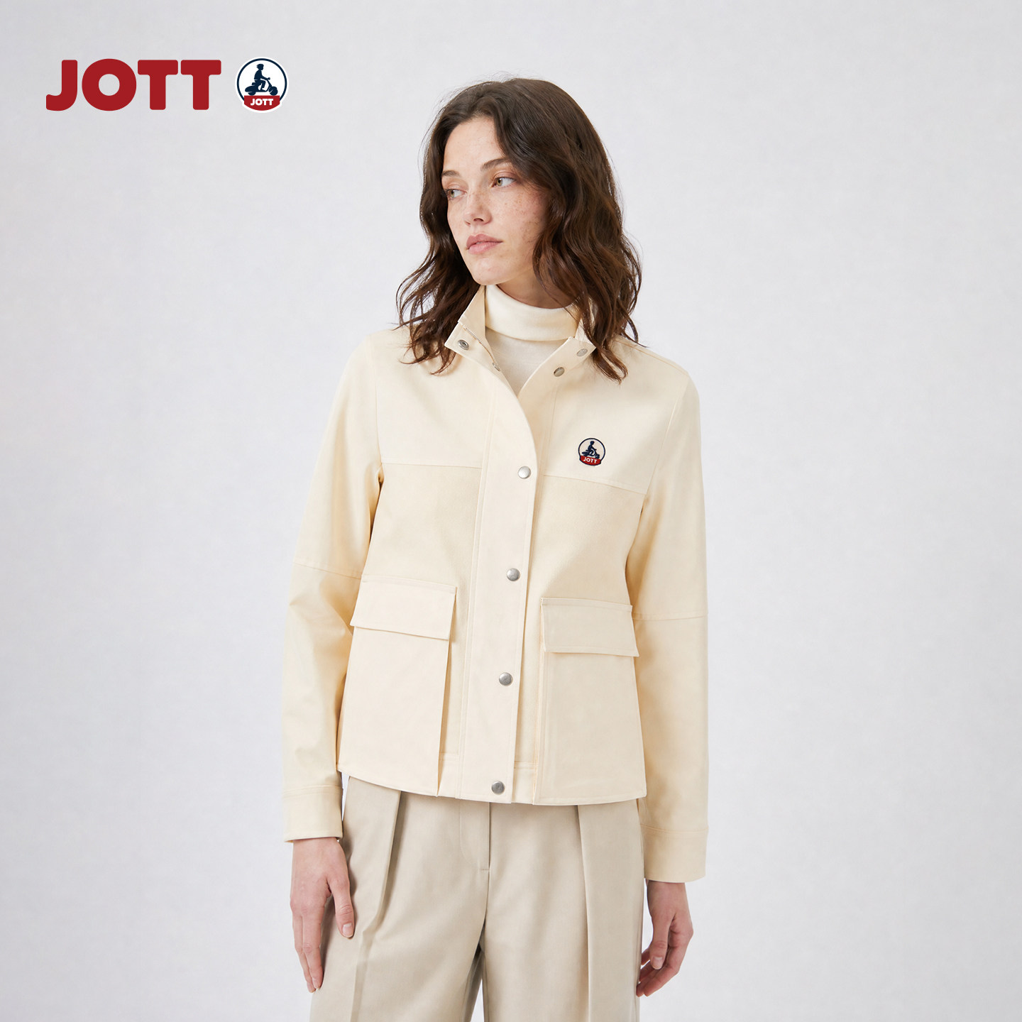 JOTT/纯色简约工装感纯色夹克简约休闲长袖立领外套女士春秋新款图片