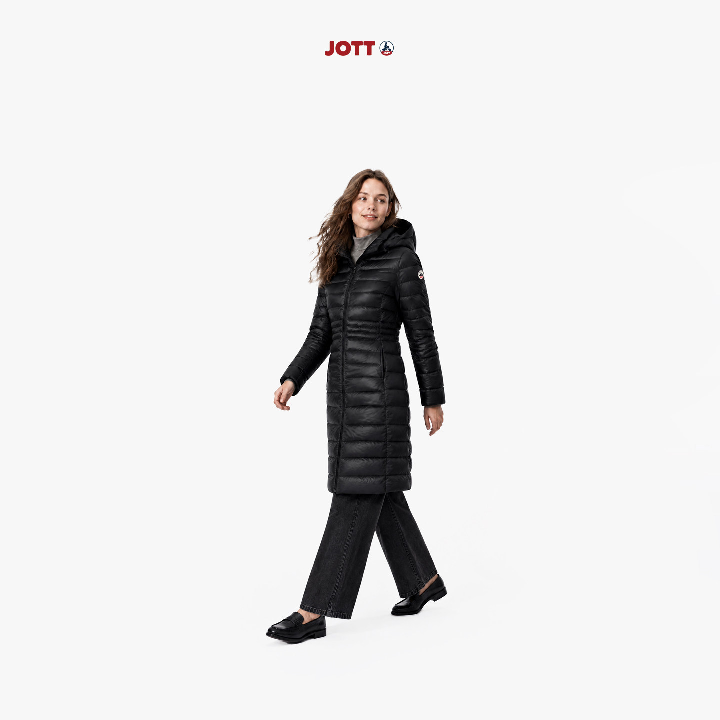 JOTT/轻薄中长款修身连帽羽绒服 简约时尚长袖外套 女士秋冬新款