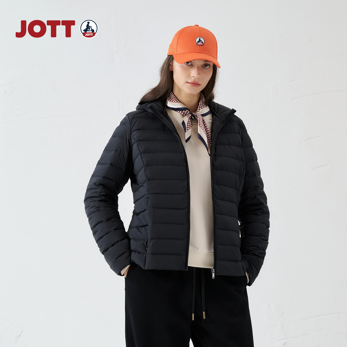 JOTT【商场同款】女士羽绒服冬季连帽都市休闲保暖外套  J1141324