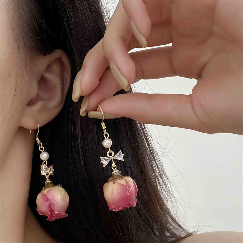 小众设计感锆石蝴蝶结真花耳环女 复古ins风玫瑰干花手作耳饰