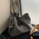 黑白格子慵懒风大容量单肩包托特包小众设计通勤包松弛感帆布包包