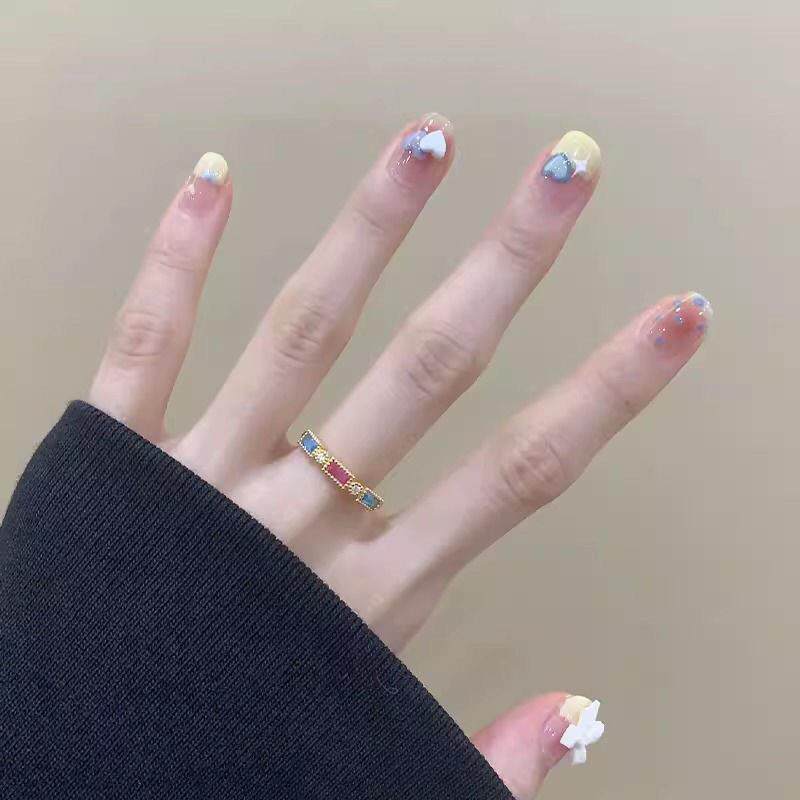 缤纷彩色糖果戒指简约大方精致可爱甜美少女风小众设计温柔食指戒