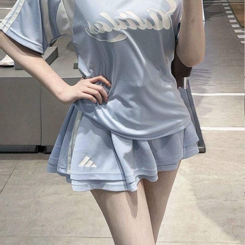 阿迪达斯女裙子夏季新款百褶裙羽毛球裙网球裙运动半身裙透气短裙