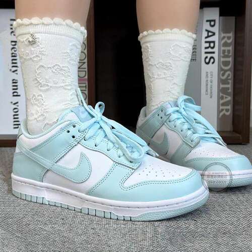 NIKE耐克女DUNK蓝白休闲板鞋