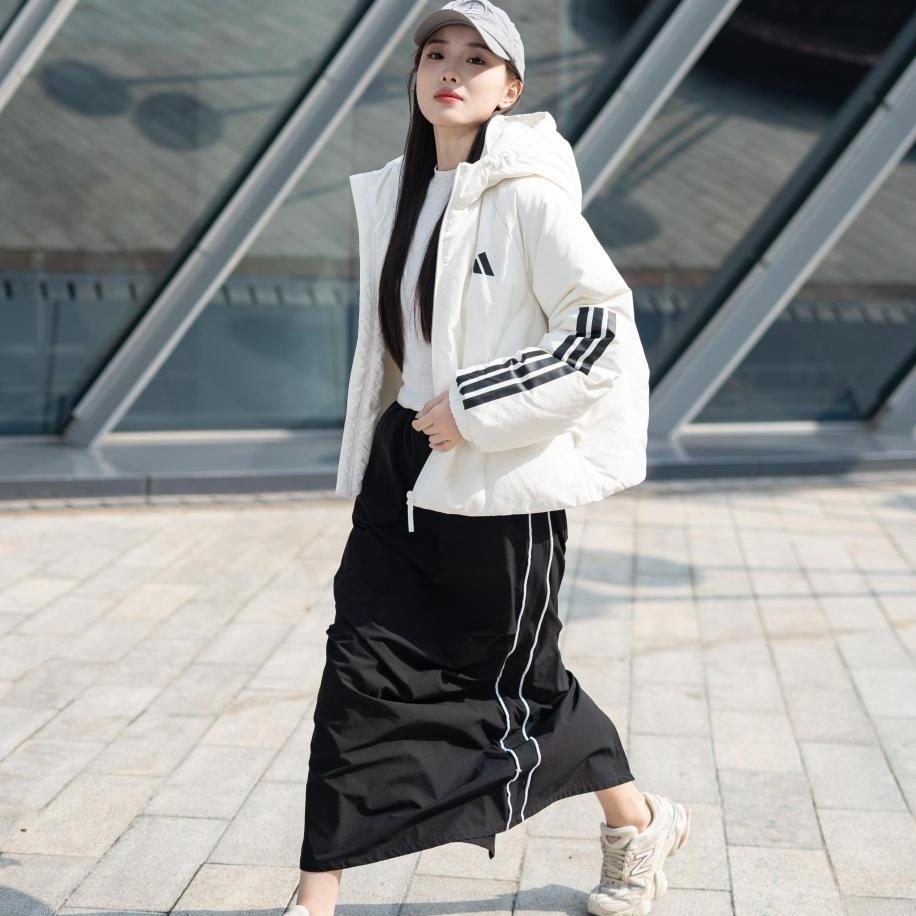耶运动阿迪达斯女装运动服冬季鸭绒羽绒服连帽外套情侣款外穿上衣