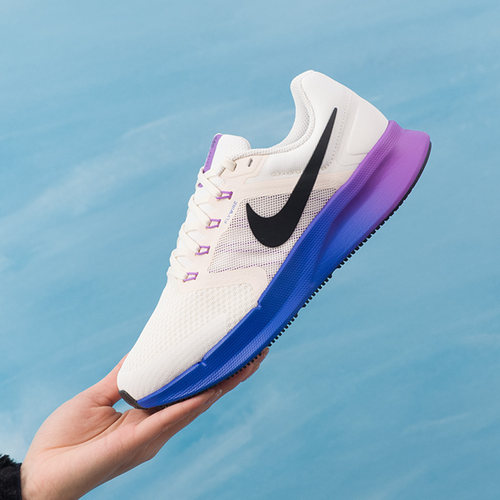 耶运动耐克NIKE跑鞋男鞋2026春季新款run swift 3缓震透气低帮
